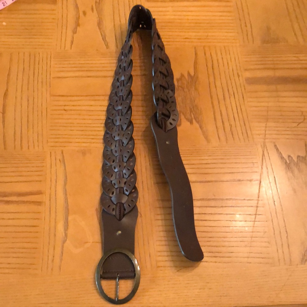 Old Navy Women’s Brown Leather Belt L